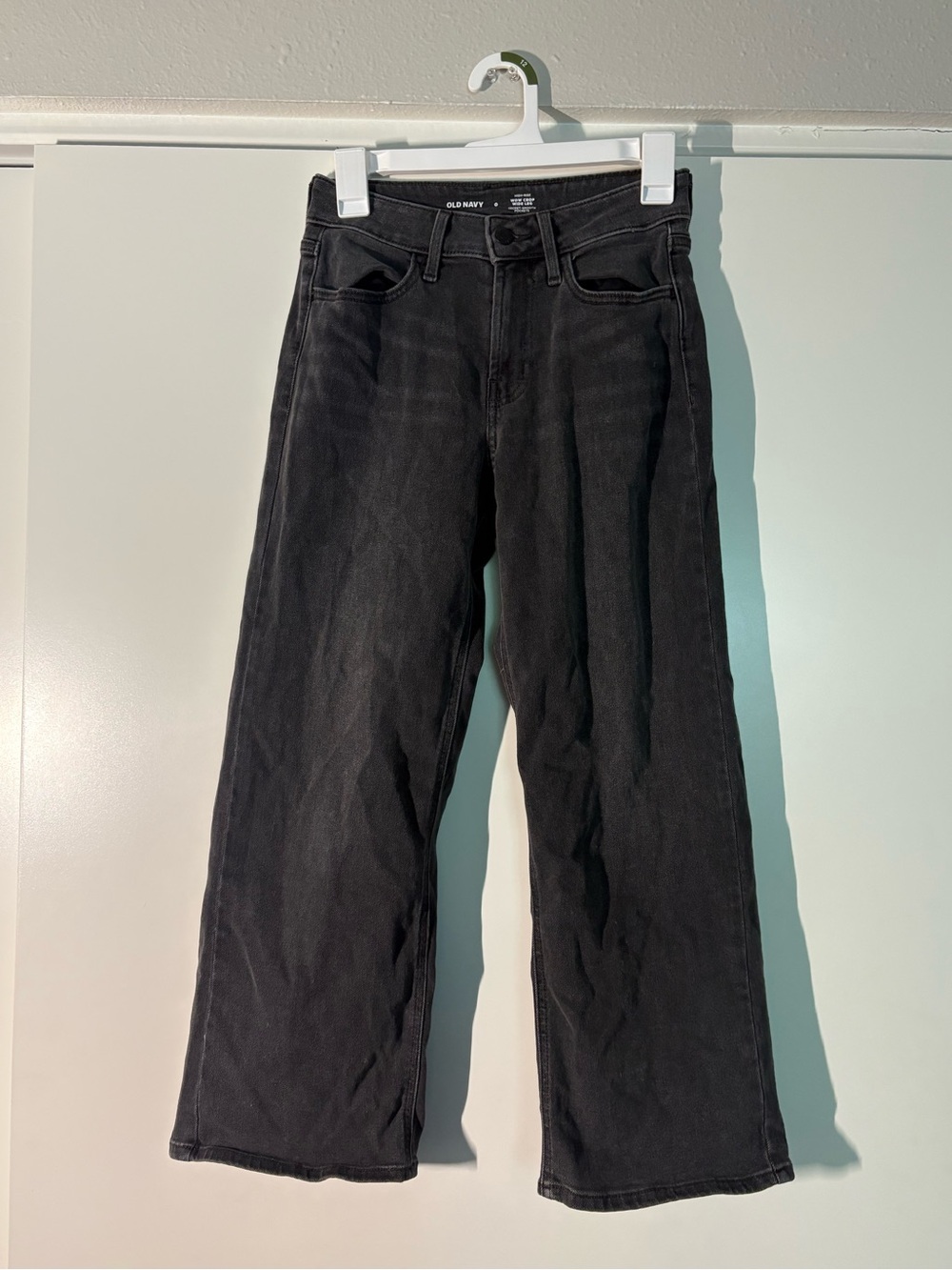 Old Navy Black High Rise Wide Leg WOW Crop Denim Jeans
